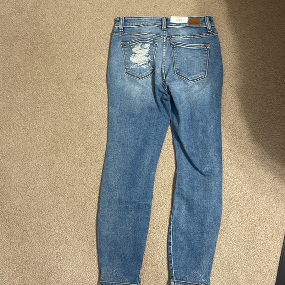 Judy Blue Boyfriend sz 3 distressed denim NWT - Picture 6 of 8